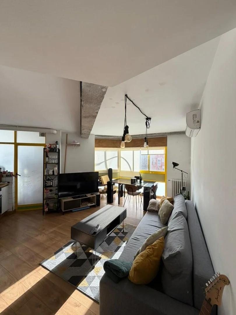 Piso en calle de Esteban Mora, 2