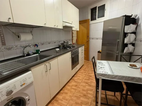 Piso en  Carrer de la Maquinista 25 - Foto 18