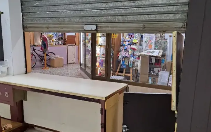 Local comercial en  Carrer dels Enamorats 93 - Foto 6