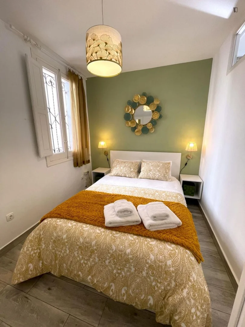 Piso en Calle del Sombrerete, Lavapiés-Embajadores - Foto 2