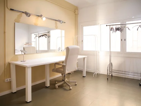 Local comercial en  Carrer de Mir Geribert 10 - Foto 30