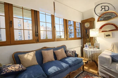 Piso en Barrio Apóstol Santiago - Foto 2