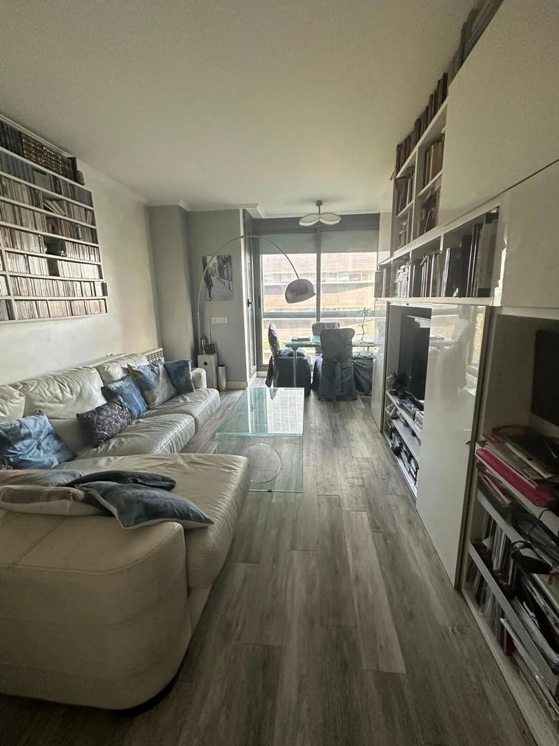 Piso en calle Eros, 7