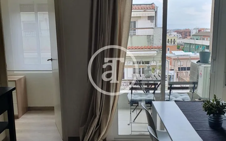 Piso en Calle de Rogent, El Camp de l'Arpa del Clot - Foto 1