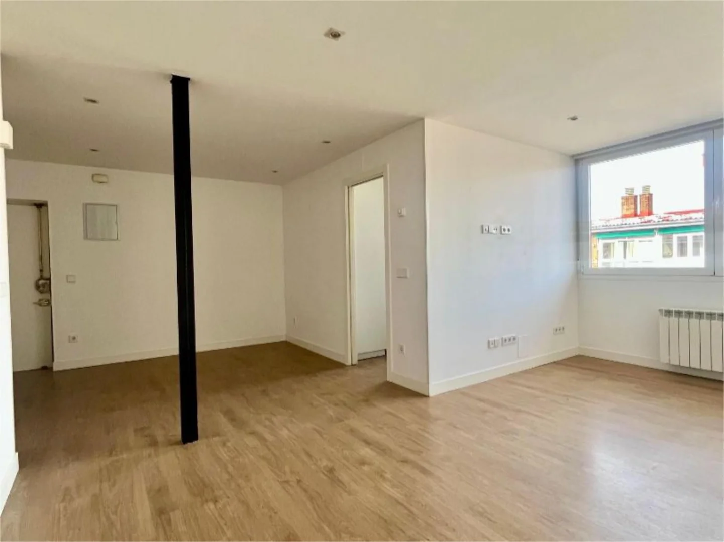 Piso en  Calle de César González Ruano 19