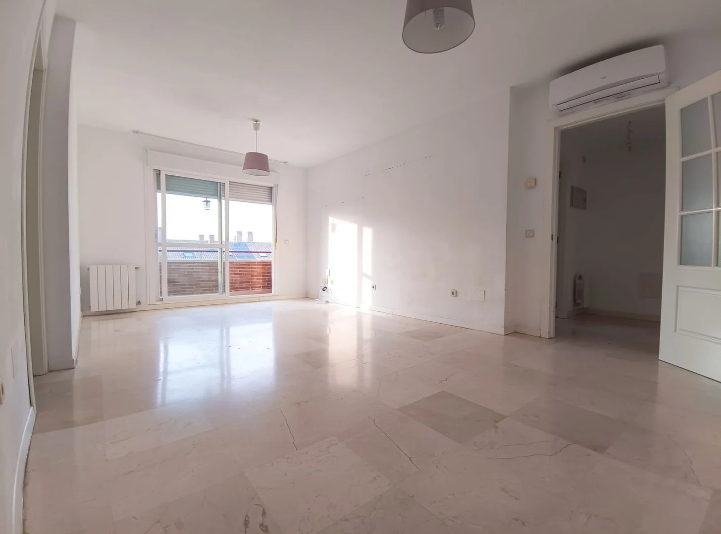 Piso en calle de la Bahía de Cádiz, 65 - Foto 3