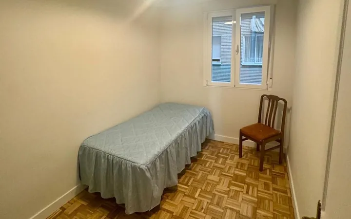 Piso en Calle de Villamanín, Lucero - Foto 33