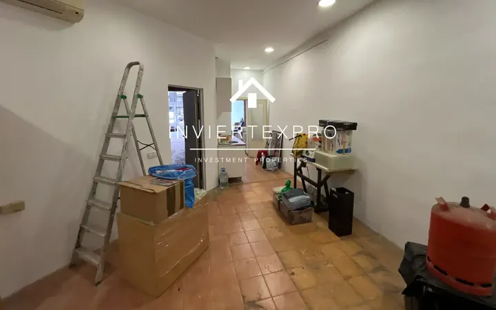 Local comercial en  Carrer de València - Foto 8
