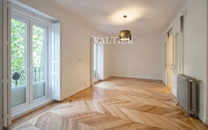 Piso en  DE ALFONSO XII - Foto 1