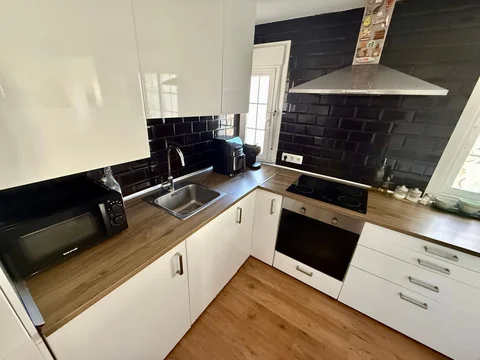 Piso en calle de Ramón Gómez de la Serna, 121 - Foto 3