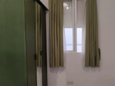 Piso en  Calle de Fernando el Católico 27 - Foto 9