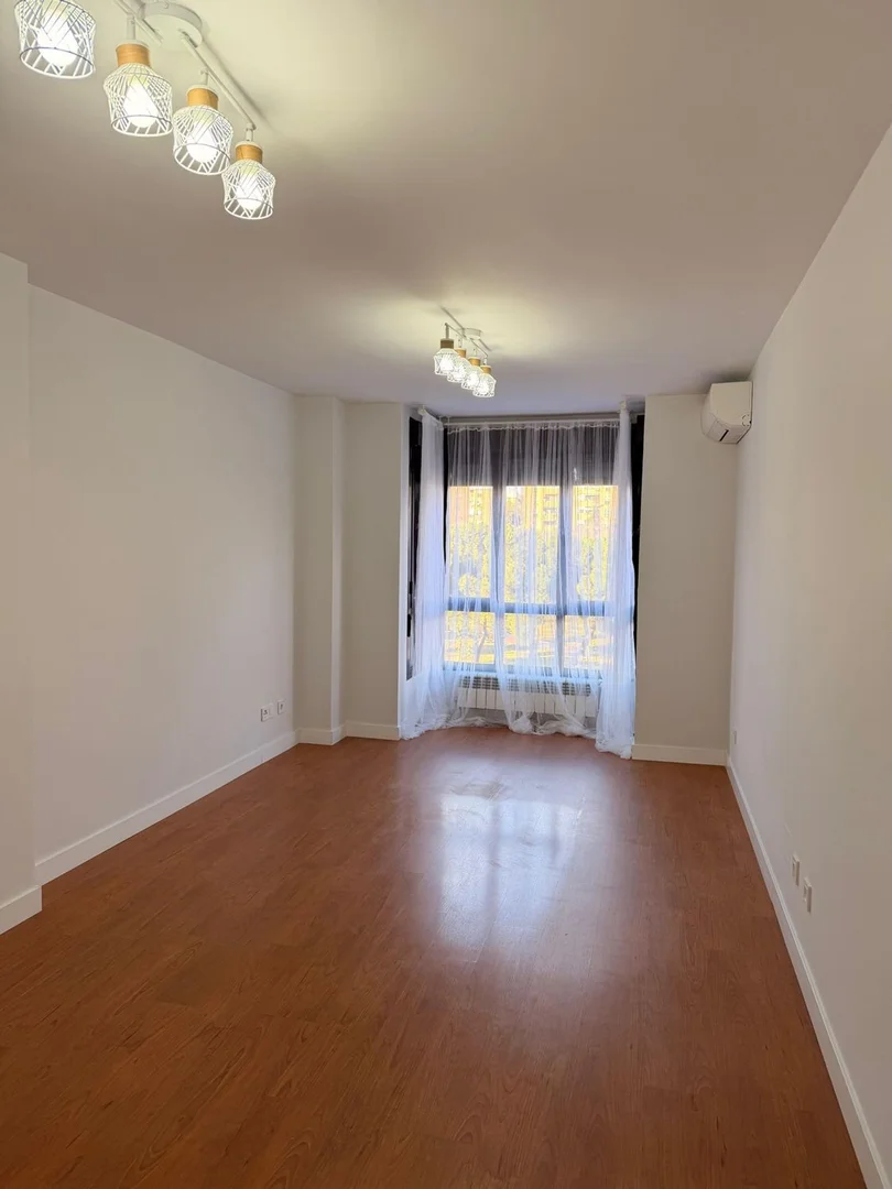 Piso en calle Dodge, 2