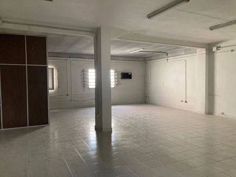 Edificio de uso mixto en Simancas - Foto 10