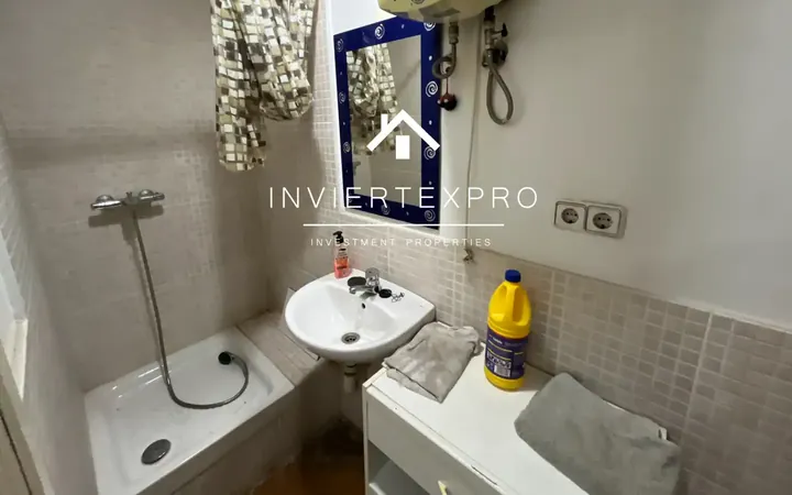 Local comercial en  Carrer de València - Foto 9
