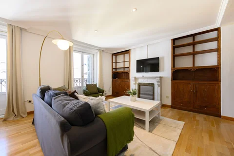 Piso en calle de Ferraz, 5 - Foto 8