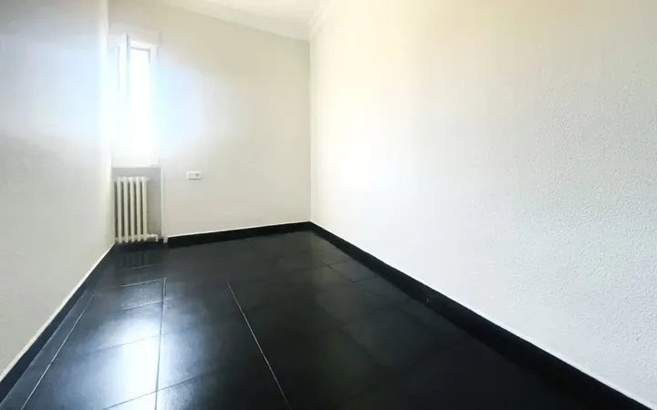 Piso en  Calle de Campomanes 6 - Foto 8