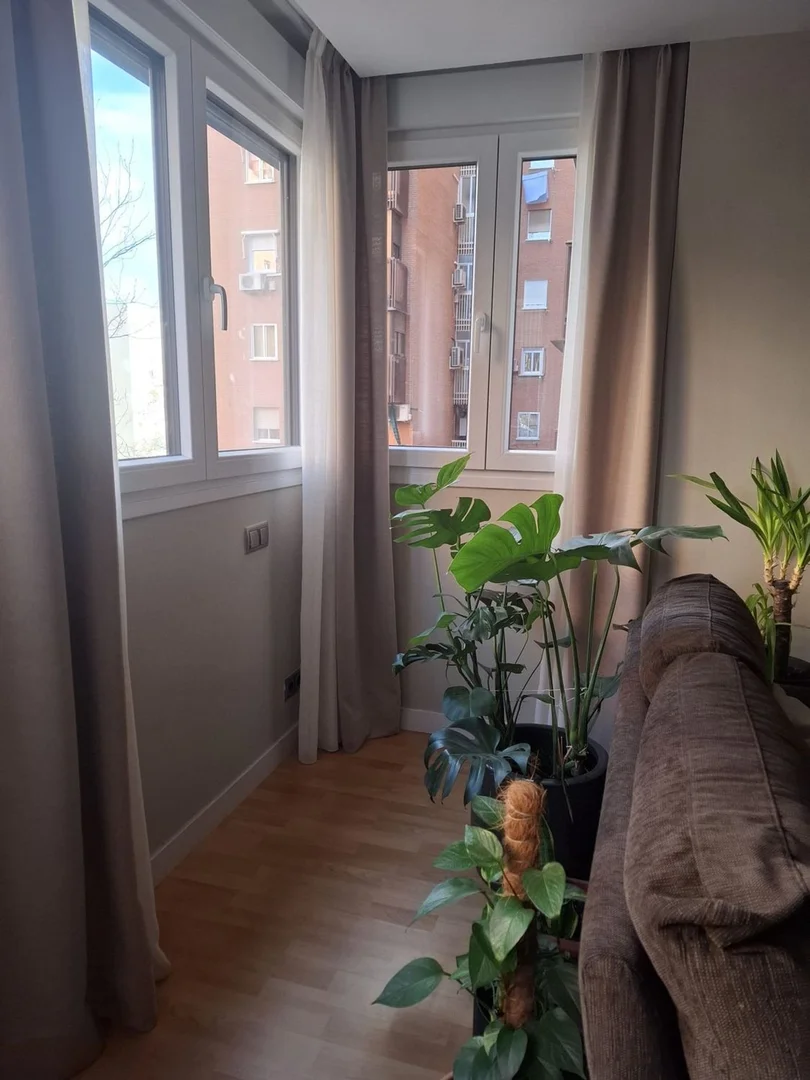 Piso en Barrio Canillas - Foto 3