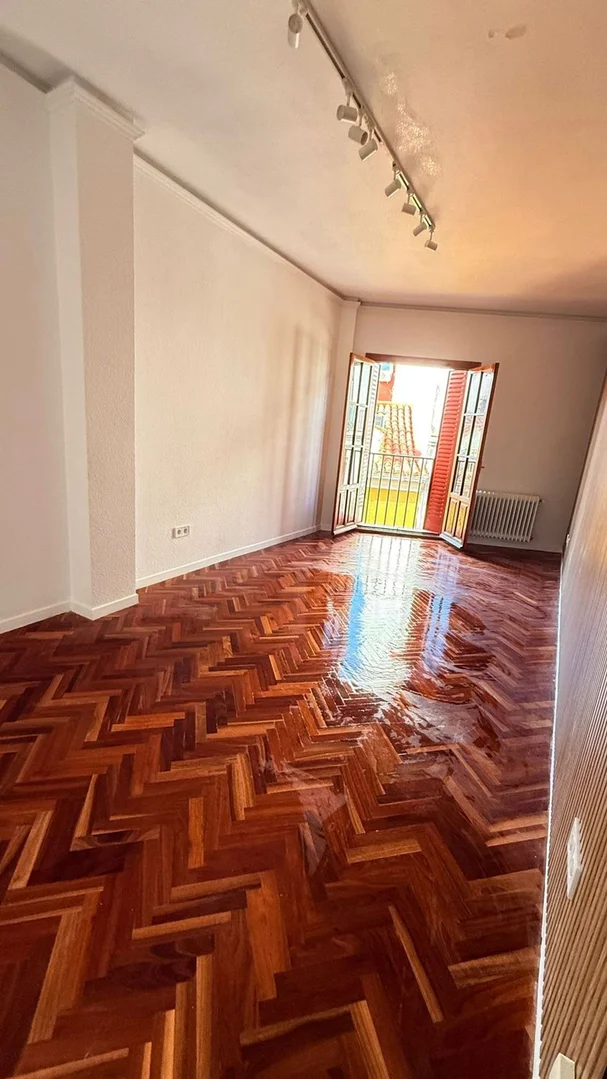 Piso en calle del Tesoro, 11 - Foto 3