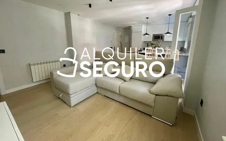 Piso en Calle de Servando Batanero, Pueblo Nuevo - Foto 1