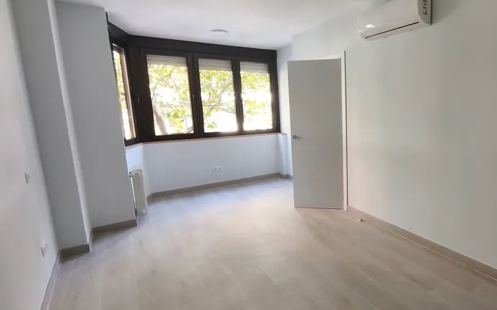 Piso en Calle de la Infanta Mercedes, 107, Cuzco-Castillejos - Foto 13