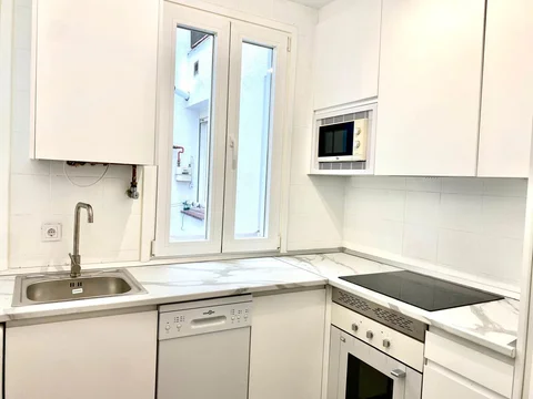 Piso en  Calle del General Oráa 18 - Foto 16