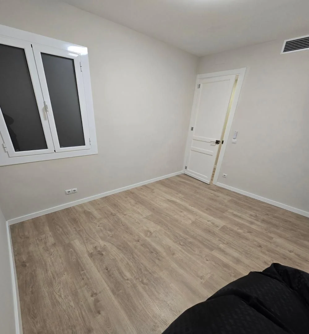 Piso en  Carrer de la Marina 300 - Foto 2