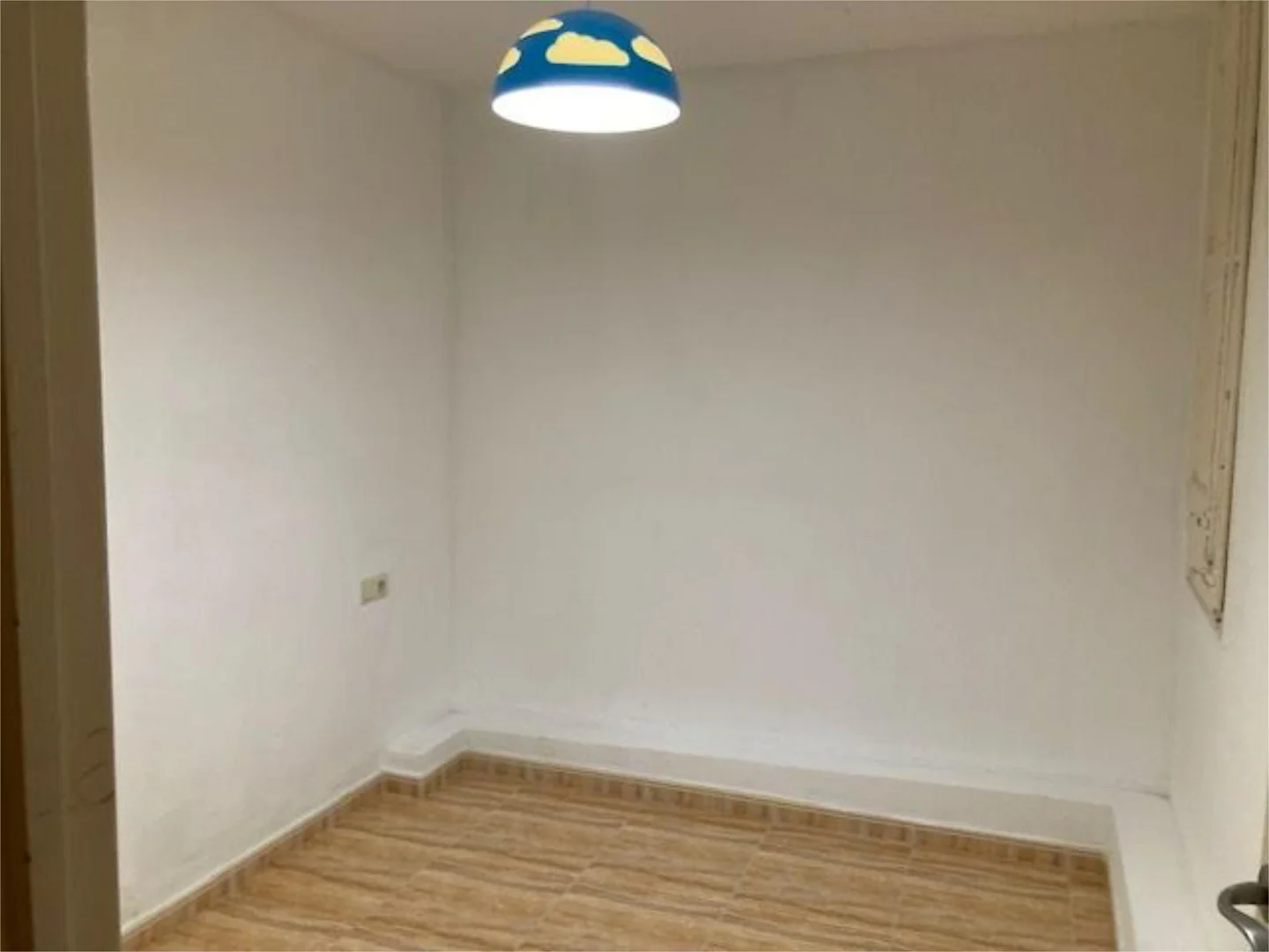 Piso en calle Carrer de Cabestany 13 - Foto 7