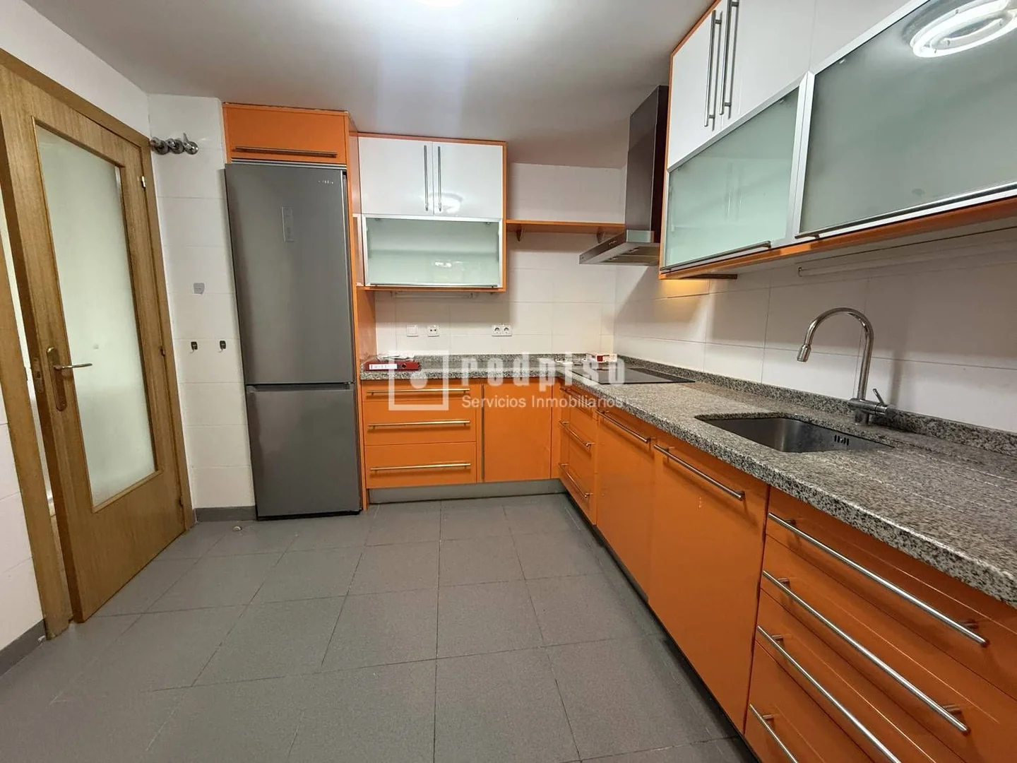 Piso en Calle de Boadilla del Camino, Las Tablas - Foto 4