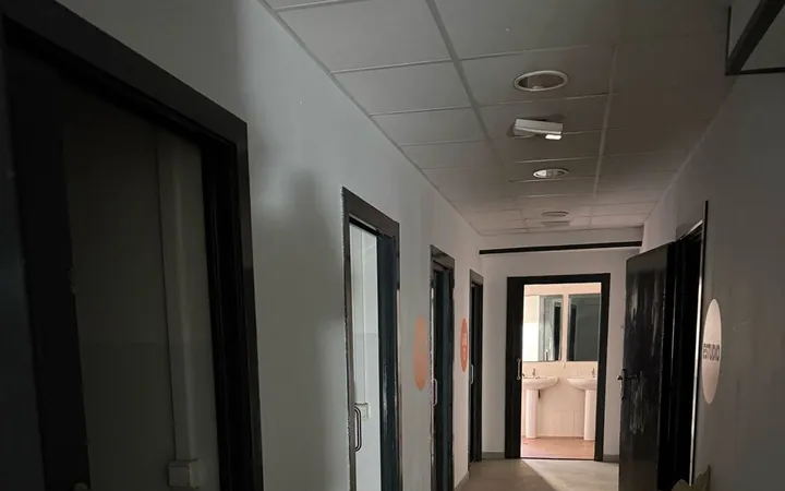 Local en Calle de la Renaixença, 10, El Guinardó - Foto 1