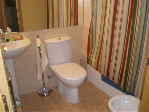 Piso en calle Ricardo Gutiérrez, 1 - Foto 9