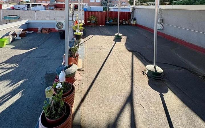 Piso en Calle de Arroyo de Fontarrón, Pavones - Foto 1