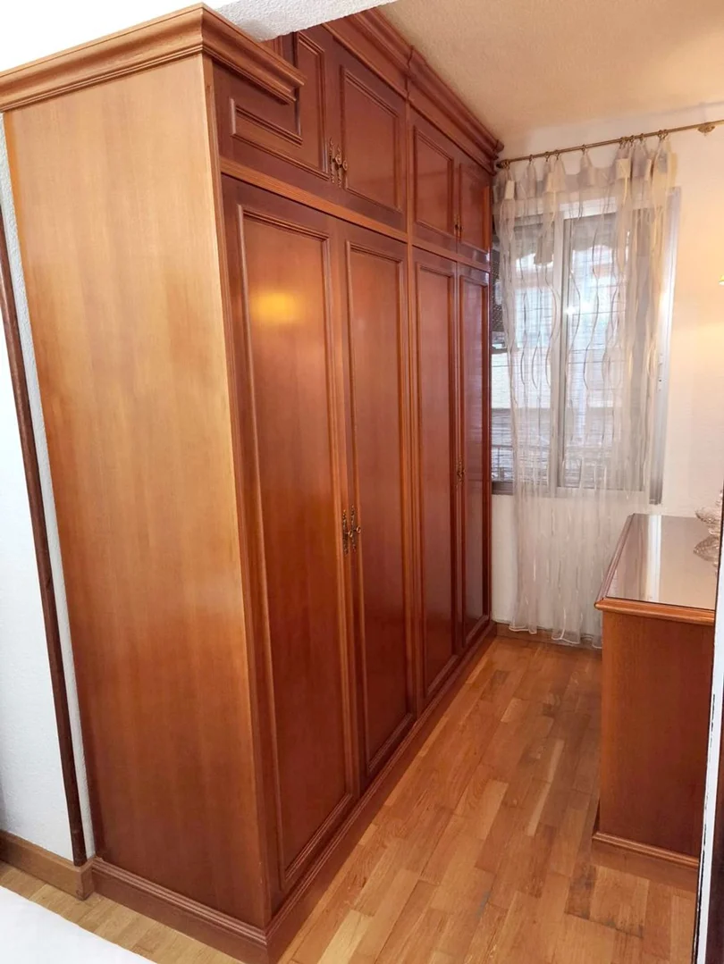 Piso en Calle de Eugenia de Montijo, 74 - Foto 8