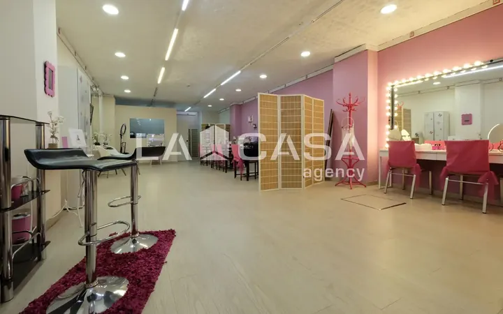 Local comercial en  Carrer d'Alloza - Foto 8
