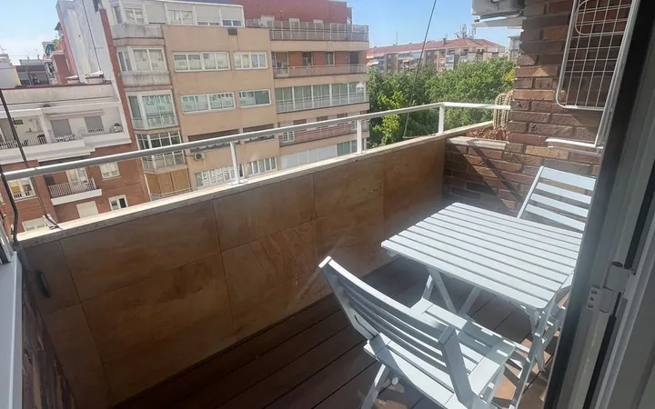Piso en Cuatro Caminos - Foto 3
