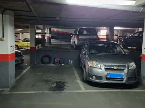 Piso en  Paseo de las Acacias 9 - Foto 31