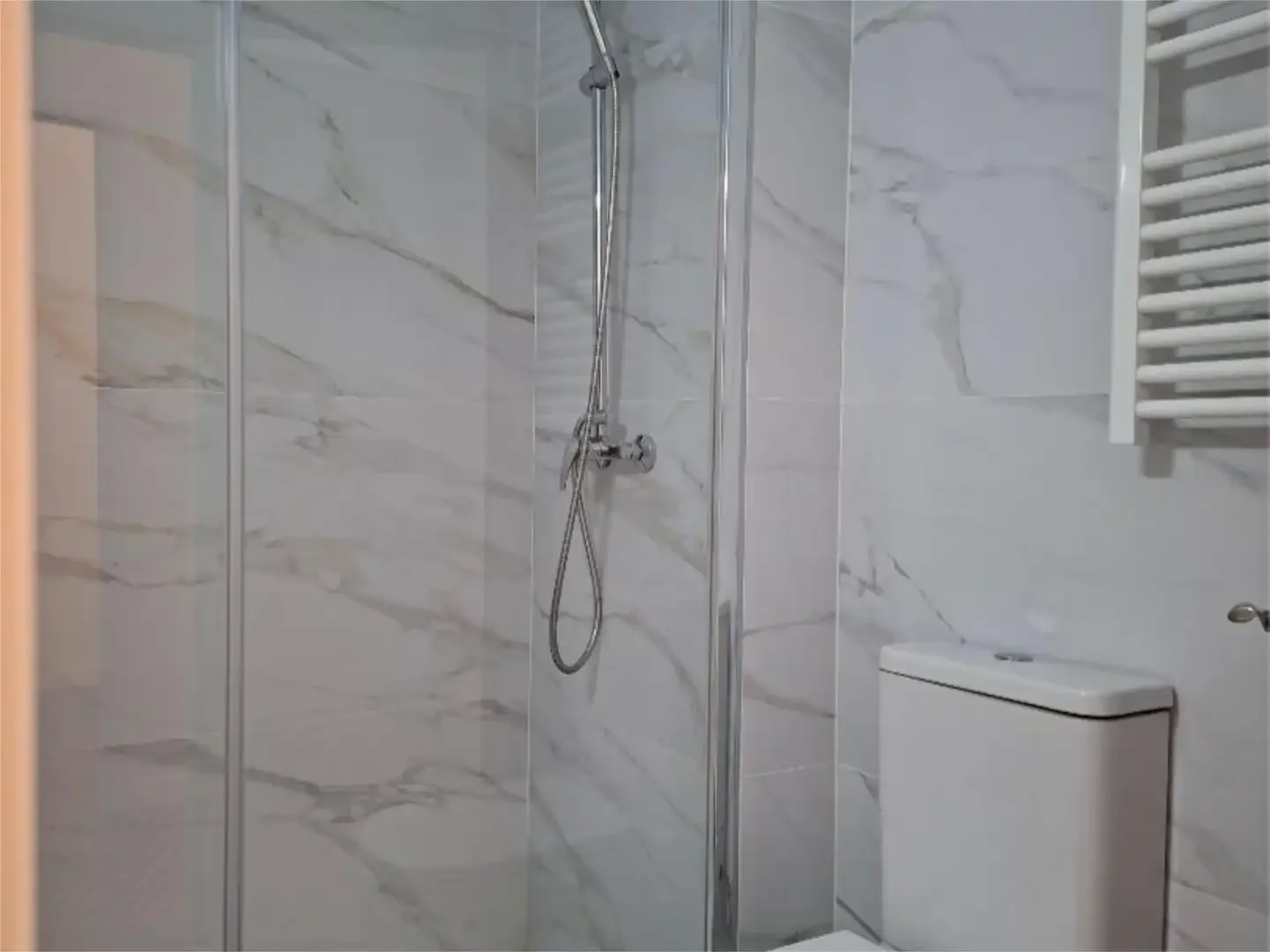 Piso en  Carrer de Septimània 50 - Foto 9