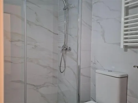 Piso en  Carrer de Septimània 50 - Foto 9