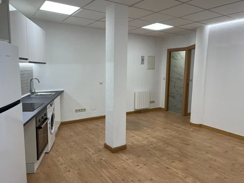 Piso en avenida de Pablo Neruda, 120 D - Foto 4