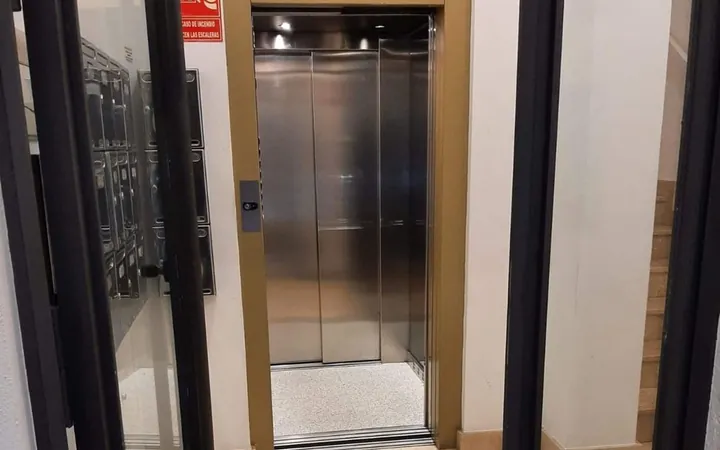 Piso en Hermanos Gomez, 37, Ventas - Foto 7