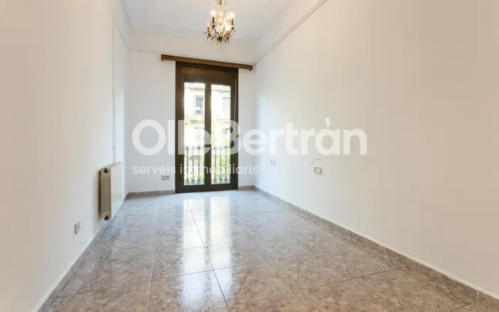 Piso en  de la Diputació - Foto 7