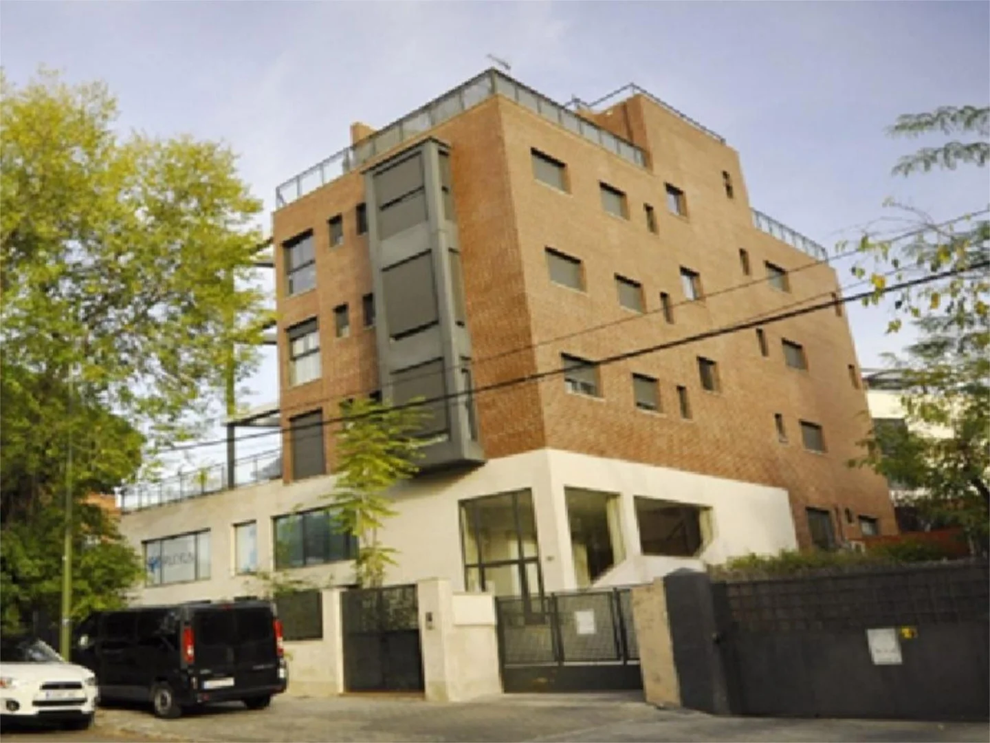 Apartamento en  Calle de Matías Turrión 20 - Foto 1