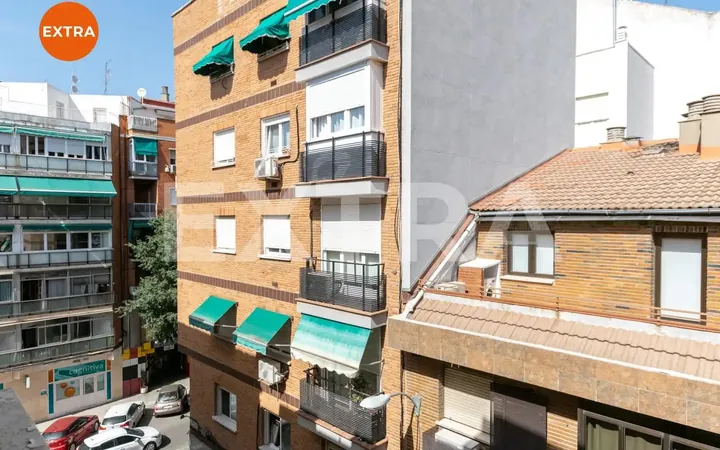 Apartamento en  Calle Fuente del Saz - Foto 2