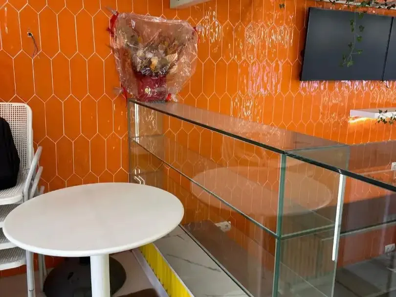 Local comercial en  Carrer de Mallorca 372 - Foto 3