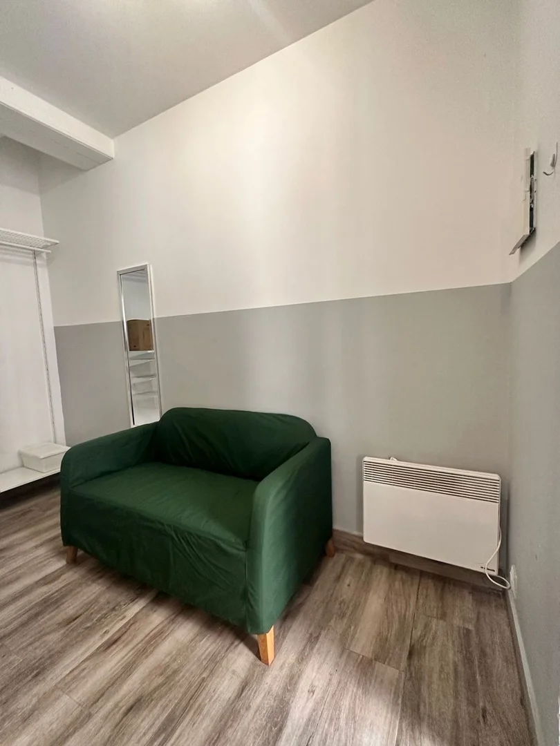 Estudio en calle de l'Almirall Barceló, 4 - Foto 4