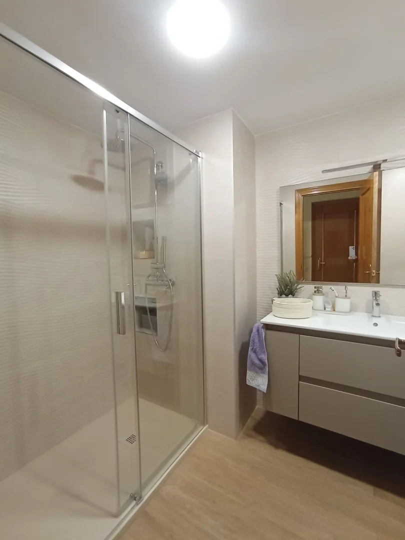 Piso en Barrio Ciutat Jardí - Foto 12