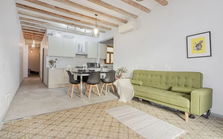 Piso en El Raval - Foto 1