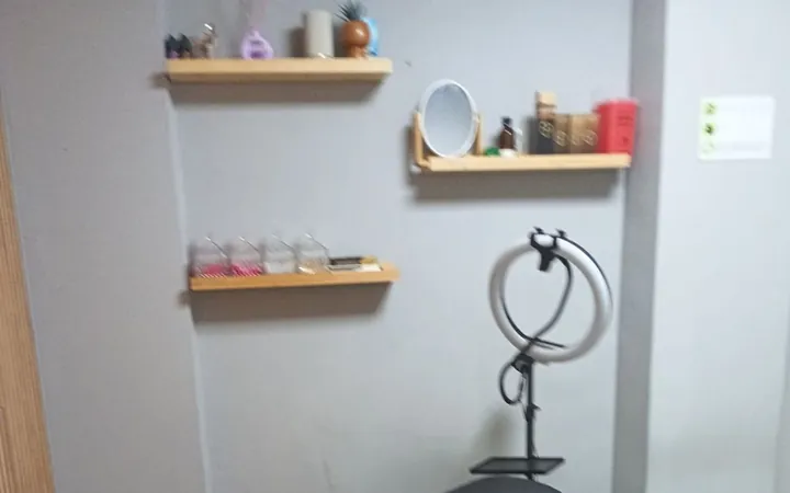 Clínica de fisioterapia en El Camp de l'Arpa del Clot, El Camp de l'Arpa del Clot - Foto 13