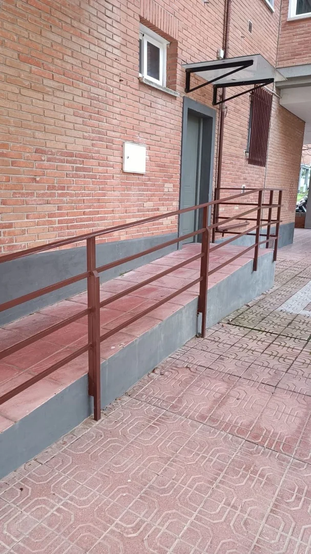 Piso en Barrio Alameda de Osuna - Foto 2