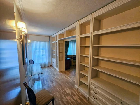 Piso en  Calle de Meléndez Valdés 24 - Foto 3