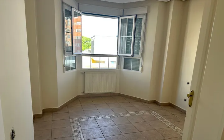 Chalet adosado en Calle de la Cueva de Montesinos, Tres Olivos - Valverde - Foto 18
